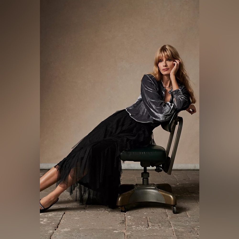 Anthropologie Pilcro Charcoal Crushed Sleeve Velvet Button Down Shirt